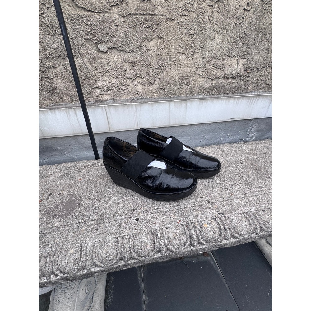 Fly London Wedge Pumps Womens 39 Black Patent Leather Elastic Mary Jane